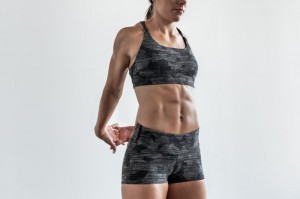 Short Nobull Femme Camouflage Foncé | 01752-UNLI