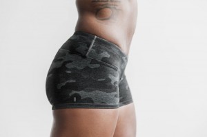 Short Nobull Femme Grise Camouflage | 19783-PSJE