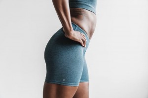 Short Nobull Femme Turquoise | 82194-SHWQ