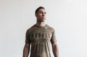 T Shirts Nobull Tee (Camo) Homme Vert Camouflage | 51379-BSVD
